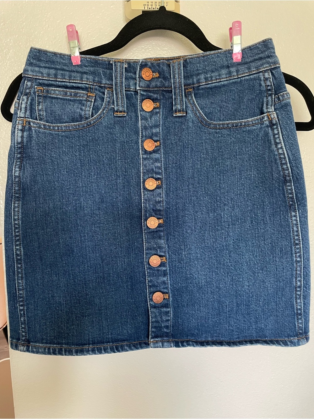 MADEWELL 25 medium dark wash denim skirt . Excellent condition no flaws